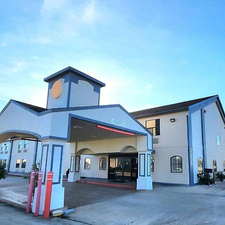 Days Inn By Wyndham Rosenberg Exterior photo