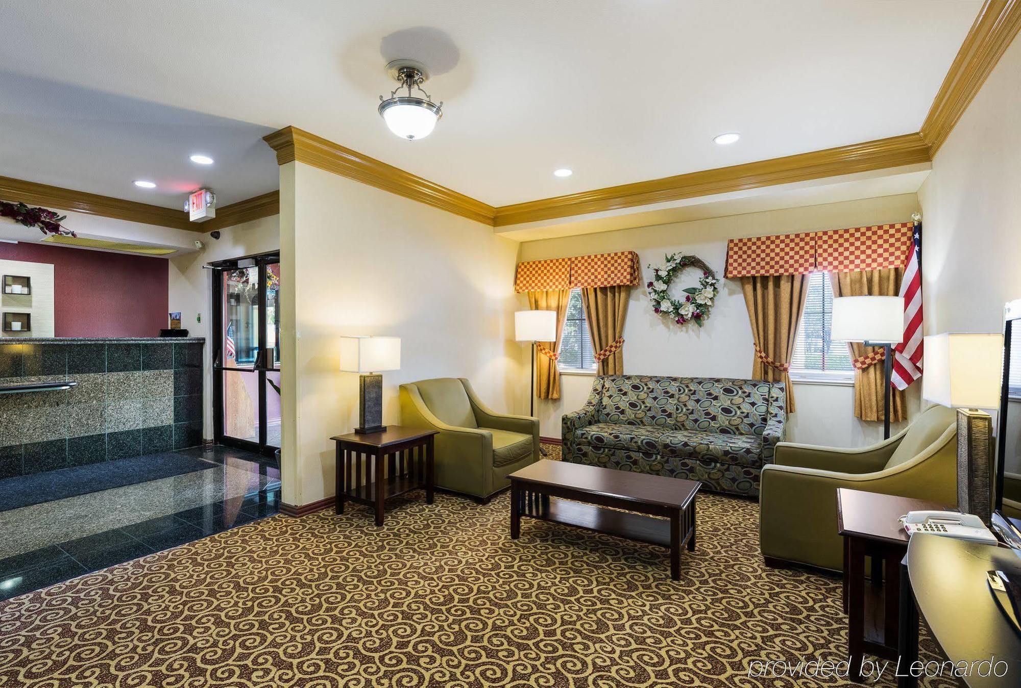 Days Inn By Wyndham Rosenberg Exterior photo
